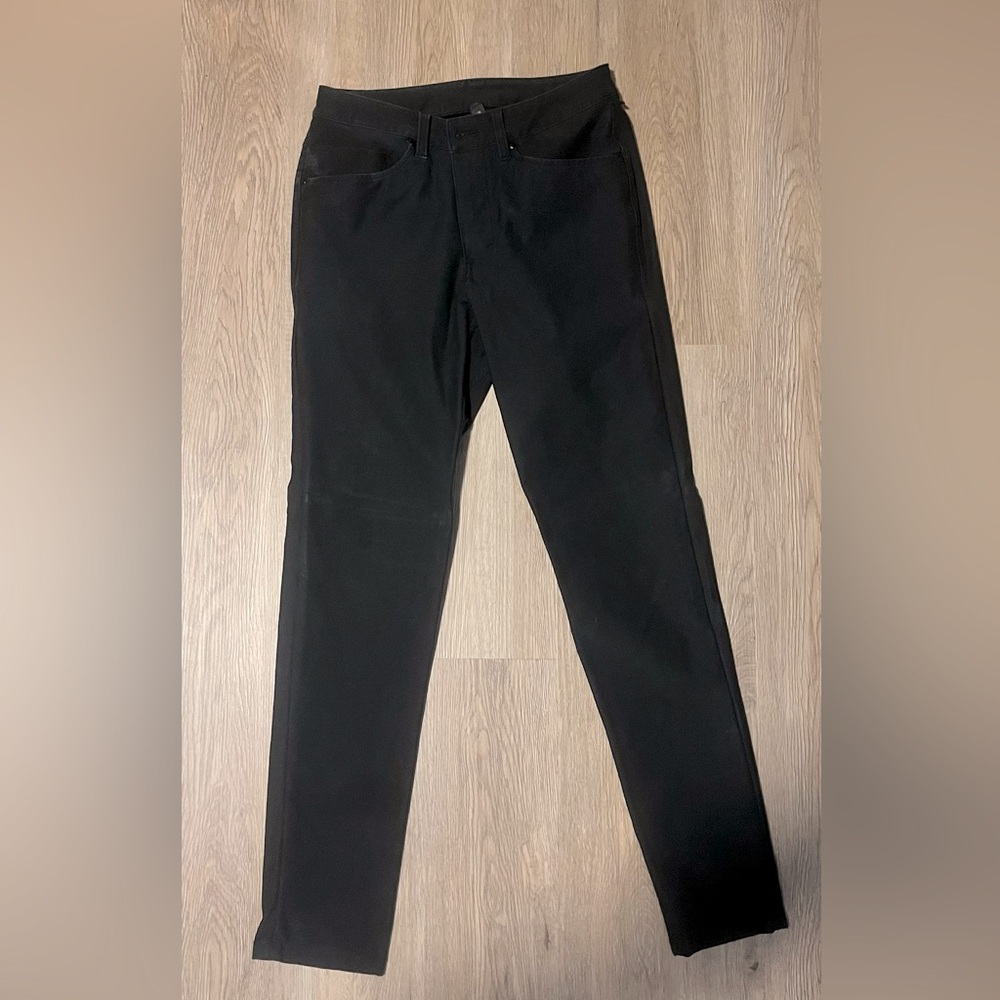 Men’s Lululemon Black Chinos